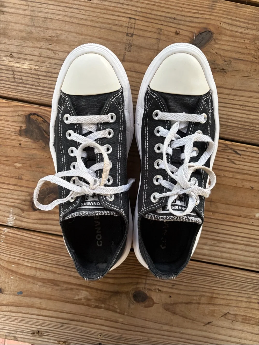 Converse Chuck Taylor All Star Move Platform Black White Women’s Size 10 570256C